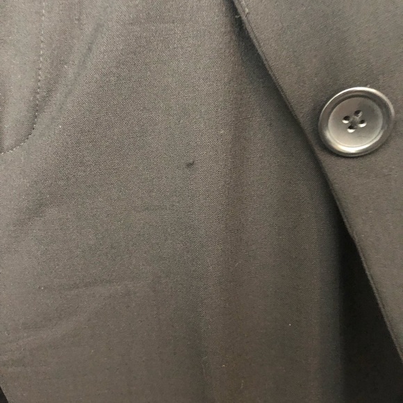 Banana republic women’s suit - Picture 5 of 7